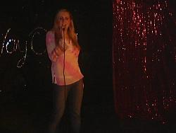 Click image for larger version. 

Name:	farrah_singing_144.jpg 
Views:	15949 
Size:	65.7 KB 
ID:	24514