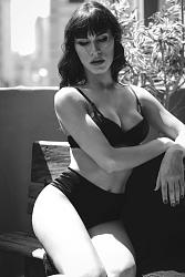 Click image for larger version. 

Name:	lola seg..jpg 
Views:	99 
Size:	47.4 KB 
ID:	1020250