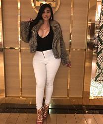 Click image for larger version. 

Name:	pic ts Bunny Estrada jeunejolie tumblr_p4vf683iGb1v6kf2qo1_1280.jpg 
Views:	198 
Size:	105.3 KB 
ID:	1068626