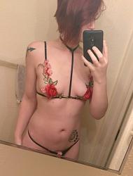 Click image for larger version. 

Name:	AshleeAlespia03-Db701GMU8AA5tJO.jpg 
Views:	98 
Size:	98.7 KB 
ID:	1082752