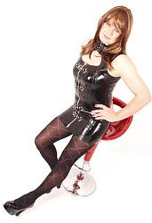 Click image for larger version. 

Name:	simone.jpg 
Views:	94 
Size:	23.4 KB 
ID:	1144329