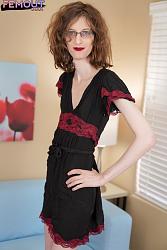 Click image for larger version. 

Name:	lunalovecraft1.rd004.jpg 
Views:	116 
Size:	606.8 KB 
ID:	1182348