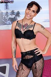 Click image for larger version. 

Name:	alyshaa1.amp001.jpg 
Views:	192 
Size:	1.23 MB 
ID:	1195474