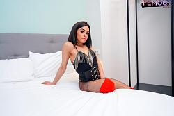Click image for larger version. 

Name:	lorenamanuela2.dk001.jpg 
Views:	168 
Size:	508.4 KB 
ID:	1382281