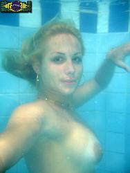 Click image for larger version. 

Name:	lisa_lawer4124.jpg 
Views:	155 
Size:	80.5 KB 
ID:	1407274