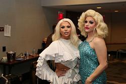 Click image for larger version. 

Name:	Farrah and friend.jpg 
Views:	101 
Size:	75.6 KB 
ID:	1416414