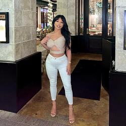 Click image for larger version. 

Name:	face 1 Jaslyn Lee twitter FOZaR4dXsAkb4cn.jpg 
Views:	136 
Size:	249.5 KB 
ID:	1434305