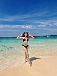 Click image for larger version. 

Name:	bik 1 Breanna Skye twitter FyKVMPoakAIkkvl.jpg 
Views:	183 
Size:	354.6 KB 
ID:	1435329
