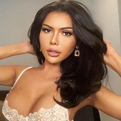 Click image for larger version. 

Name:	face 1 Venus Jenner twitter Fz66XWPaAAAVFA1.jpg 
Views:	94 
Size:	171.8 KB 
ID:	1435863