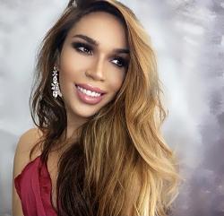 Click image for larger version. 

Name:	face 1 Amber tumblr_ce88068cc106e84407da889d4a21ae50_598f3685_1280.jpg 
Views:	52 
Size:	171.1 KB 
ID:	1437629