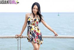 Click image for larger version. 

Name:	summerdress111.jpg 
Views:	33 
Size:	160.8 KB 
ID:	1438717