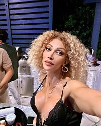 Click image for larger version. 

Name:	face 1 Cindy twitter F_cFUMvWMAAfbCD.jpg 
Views:	74 
Size:	611.2 KB 
ID:	1438879