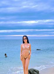 Click image for larger version. 

Name:	bik 1 Drank twitter F0eduaMaAAAd3yS.jpg 
Views:	90 
Size:	62.8 KB 
ID:	1439064