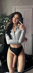 Click image for larger version. 

Name:	large 1 Kendal twitter FxB3lxWXoAEk4bo.jpg 
Views:	571 
Size:	184.3 KB 
ID:	1440136