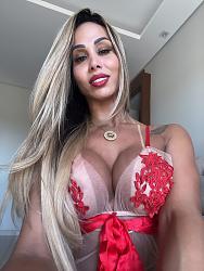 Click image for larger version. 

Name:	face 1 Agatha Ferraz twitter Fq4YMx8WYAA3UfG.jpg 
Views:	49 
Size:	247.8 KB 
ID:	1441326