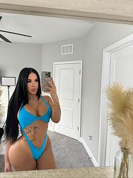 Click image for larger version. 

Name:	face 1 Italia Arianna twitter GA2yC80W4AA2G0F.jpg 
Views:	89 
Size:	274.3 KB 
ID:	1442082