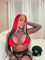 Click image for larger version. 

Name:	face 1 Nadia Love twitter FmkN_ozaAAY3m0c.jpg 
Views:	53 
Size:	416.6 KB 
ID:	1442658