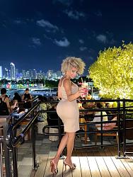 Click image for larger version. 

Name:	dress 1 Cindy facebook 392_n.jpg 
Views:	109 
Size:	85.8 KB 
ID:	1443390