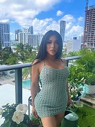 Click image for larger version. 

Name:	dress 1 Asian Skittles twitter Ft774TwWAAEDRo8.jpg 
Views:	62 
Size:	663.3 KB 
ID:	1444542
