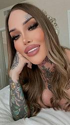 Click image for larger version. 

Name:	face 1 Nadia Love twitter FWwyiJ2UIAAdWQI.jpg 
Views:	33 
Size:	131.5 KB 
ID:	1446547