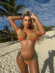 Click image for larger version. 

Name:	bik Beach 1 Isabel twitter GG5YqRpXUAAVYSr.jpg 
Views:	93 
Size:	445.4 KB 
ID:	1446967