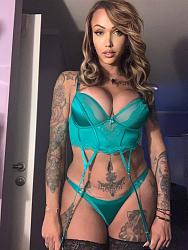 Click image for larger version. 

Name:	face 1 Leona Andrev twitter Fs2Ug95WYAAR_zU.jpg 
Views:	78 
Size:	494.4 KB 
ID:	1447050
