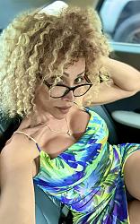 Click image for larger version. 

Name:	dress 1 Cindy twitter FsfwCcDWwAAJO_v.jpg 
Views:	55 
Size:	391.9 KB 
ID:	1447308
