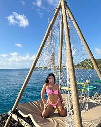 Click image for larger version. 

Name:	bik Beach 1 Abbey Khaled twitter GA7Bjb8WsAAstCn.jpg 
Views:	101 
Size:	663.3 KB 
ID:	1448481
