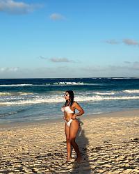 Click image for larger version. 

Name:	bik Beach 1 Abbey Khaled twitter GEF0FT2XcAA3ZFr.jpg 
Views:	65 
Size:	478.0 KB 
ID:	1448483