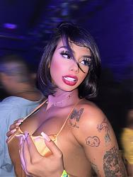 Click image for larger version. 

Name:	face 1 Taybunny twitter FwMepxpWIAA7iT0.jpg 
Views:	83 
Size:	281.4 KB 
ID:	1449041