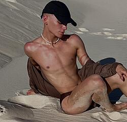 Click image for larger version. 

Name:	7DFC5DDD-8C28-4CB9-ADA5-7F609DBABF51a.jpeg 
Views:	95 
Size:	319.1 KB 
ID:	1451036