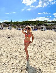 Click image for larger version. 

Name:	bik beach 1 Cindy 09_n.jpg 
Views:	33 
Size:	524.6 KB 
ID:	1451746