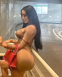 Click image for larger version. 

Name:	dress 1 Kelly twitter FJA7CHpVQAAQjLX.jpg 
Views:	88 
Size:	278.2 KB 
ID:	1454398
