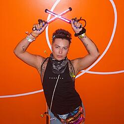 Click image for larger version. 

Name:	Kameron Taylor 56bbbbbb.jpg 
Views:	81 
Size:	85.0 KB 
ID:	1456435