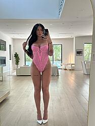 Click image for larger version. 

Name:	thedollbella [2024-08-05 22ː12ː57 UTC] 1820583802084999546_1.jpg 
Views:	64 
Size:	366.8 KB 
ID:	1465822