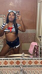 Click image for larger version. 

Name:	gizella fox.jpg 
Views:	72 
Size:	264.4 KB 
ID:	1470086