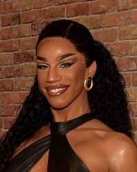 Click image for larger version. 

Name:	Naomi Smalls 2.jpg 
Views:	14 
Size:	126.2 KB 
ID:	1471386