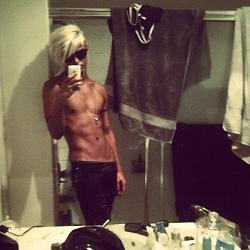Click image for larger version. 

Name:	AB (9).jpg 
Views:	14 
Size:	81.7 KB 
ID:	1471997
