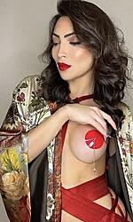 Click image for larger version. 

Name:	face 1 Saory tumblr 500.jpg 
Views:	69 
Size:	79.1 KB 
ID:	1479251