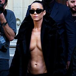 Click image for larger version. 

Name:	Katy Perry hot 4aa.jpg 
Views:	22 
Size:	77.3 KB 
ID:	1481835