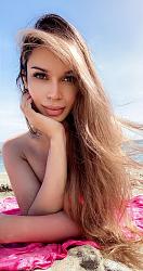 Click image for larger version. 

Name:	face 1 Amber tumblr_2456b270dfe88901e65d6f4f0a5d2678_154f49c2_1280.jpg 
Views:	29 
Size:	229.6 KB 
ID:	1483801