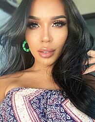 Click image for larger version. 

Name:	face 1 Amber tumblr_e9015898f3c1cf6caa4ff3f3ebe41a10_9b327914_2048.jpg 
Views:	40 
Size:	605.1 KB 
ID:	1483804