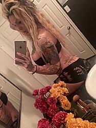 Click image for larger version. 

Name:	tattoo 1 Britney Boykins twitter CVzZ8OxUYAAh4gh.jpg 
Views:	11 
Size:	84.5 KB 
ID:	1484812
