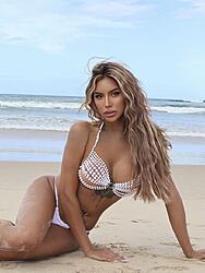 Click image for larger version. 

Name:	bik 1 Maddy Perez travestisrosario.com 081w.jpg 
Views:	49 
Size:	122.8 KB 
ID:	1485328