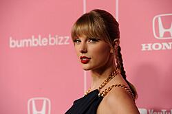 Click image for larger version. 

Name:	Taylor hot (18).jpg 
Views:	40 
Size:	114.2 KB 
ID:	1485556