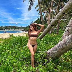 Click image for larger version. 

Name:	bik 1 Breanna Skye twitter F0HtdLIaYAAWHWq.jpg 
Views:	101 
Size:	1,010.7 KB 
ID:	1486755