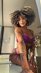 Click image for larger version. 

Name:	tattoo 1 DollySexy twitter GWo3yo4WwAA63zB.jpeg 
Views:	10 
Size:	319.9 KB 
ID:	1488496