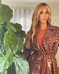 Click image for larger version. 

Name:	po 1 Carmen Carrera tgbeautymedia.blogspot.com1 -01.jpg 
Views:	103 
Size:	216.8 KB 
ID:	1490931