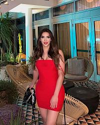 Click image for larger version. 

Name:	dress 1 Stephany Gonzalez aka Laura twitter 274552969_1164240167668059_2290659637183747752_n.jpg 
Views:	9 
Size:	303.6 KB 
ID:	1491252
