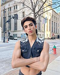 Click image for larger version. 

Name:	Alex 6.jpg 
Views:	39 
Size:	287.9 KB 
ID:	1493237